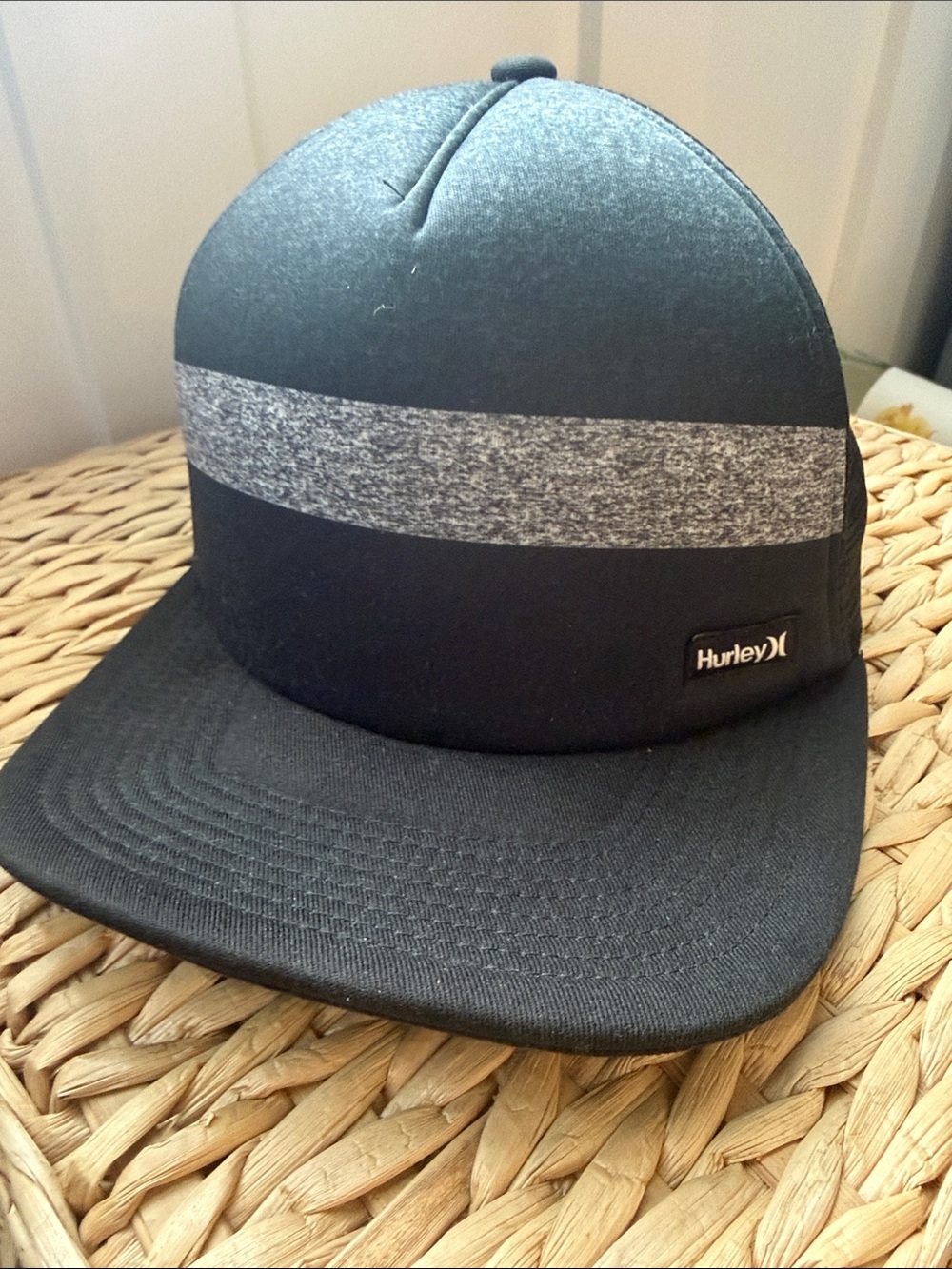 Hurley Black Trucker Hat with Heather Gray Stripe Snapback Unisex Sun Protection